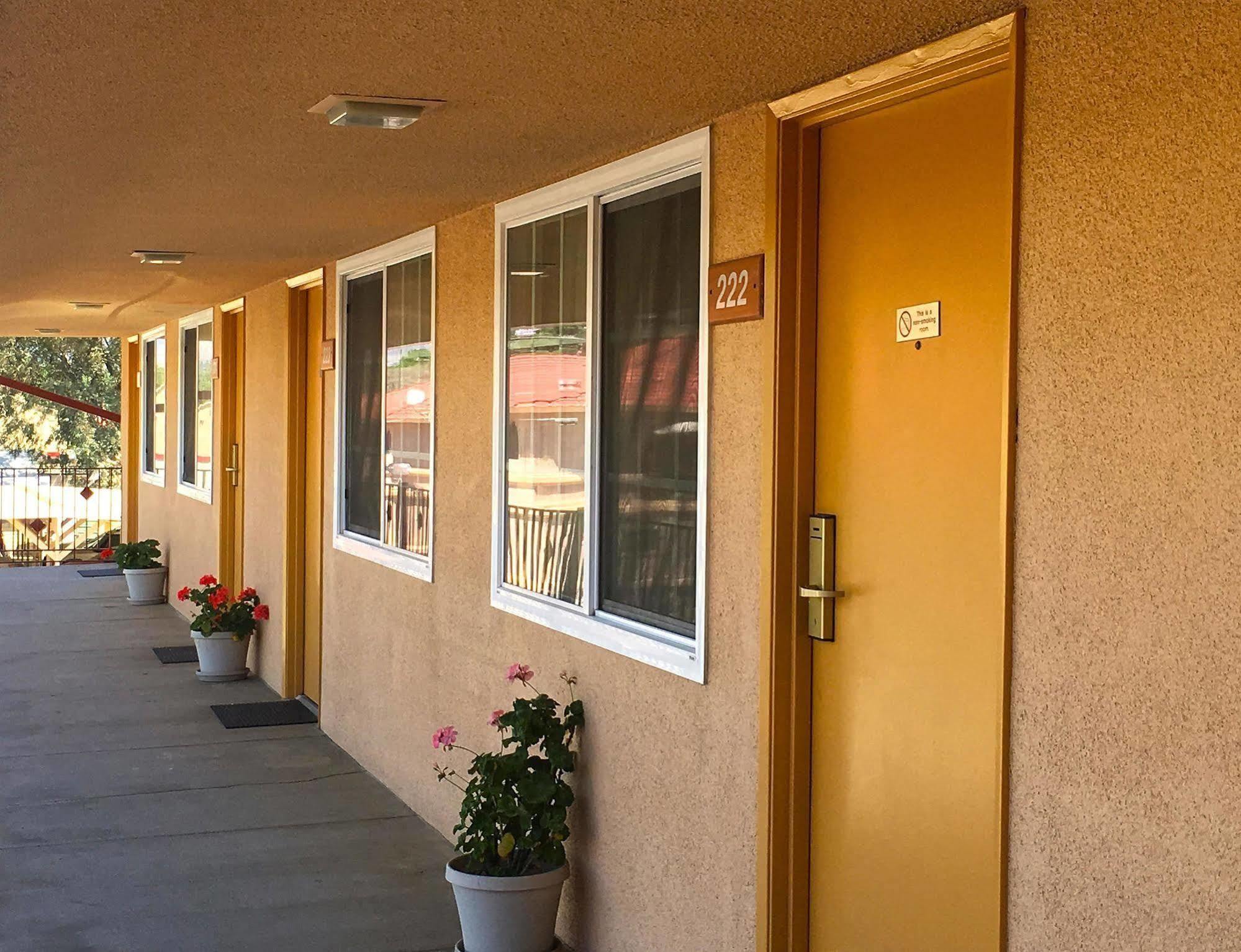 Americas Best Value Inn Beaumont California Zewnętrze zdjęcie